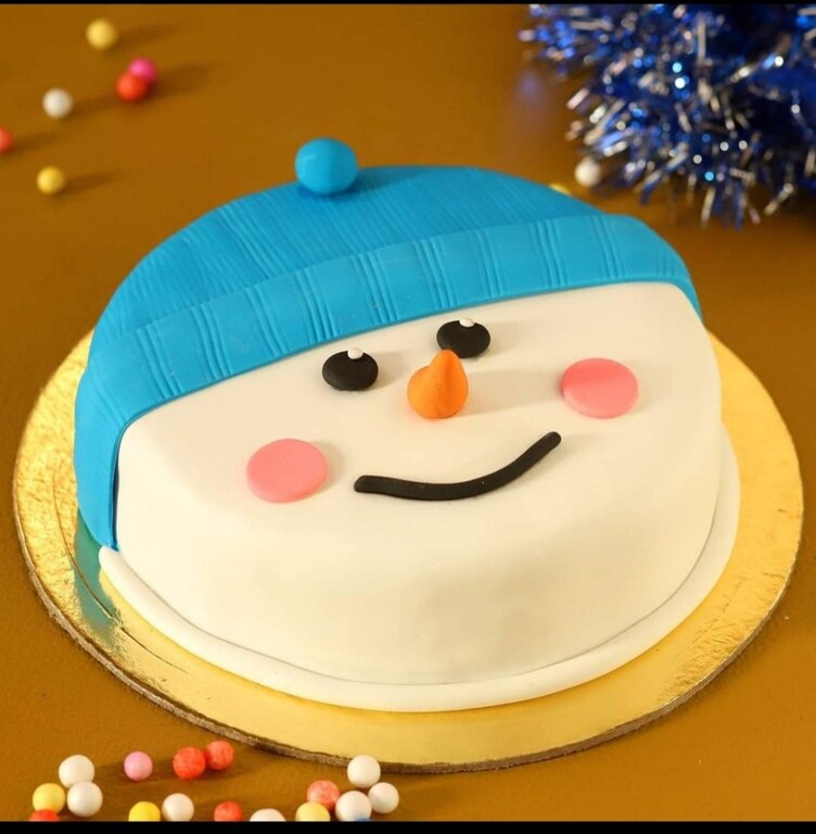 Lil snow cake